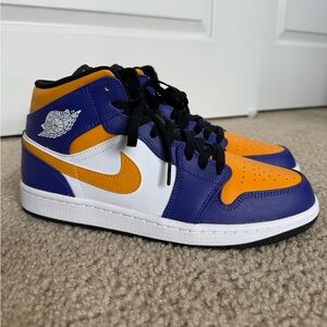 Air Jordan 1 Mid ‘Lakers’
